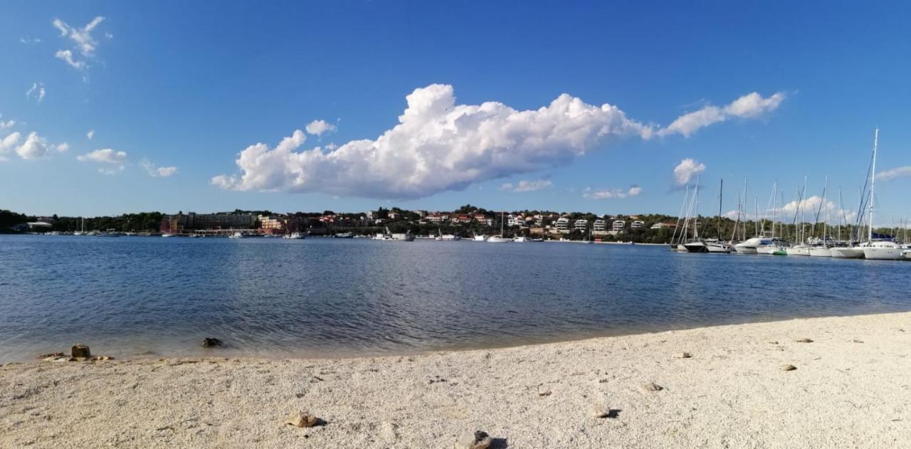Volme Pool Lägenhet Banjole Exteriör bild