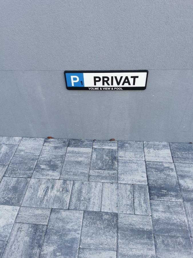 Volme Pool Lägenhet Banjole Exteriör bild